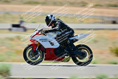 media/Apr-13-2025-TrackXperience (Sun) [[fb1ef998a6]]/Level 2 (Intermediate)/Turn 6 (Session 2)/